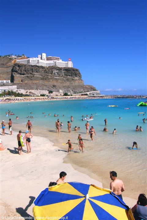 Playa de los Amadores