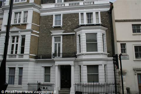 NOTTING HILL