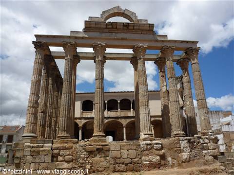 Il tempio di Diana a Merida