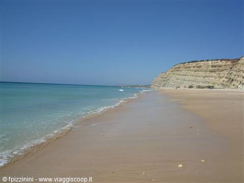 Praia do Puerto da Mos vicino a Lagos
