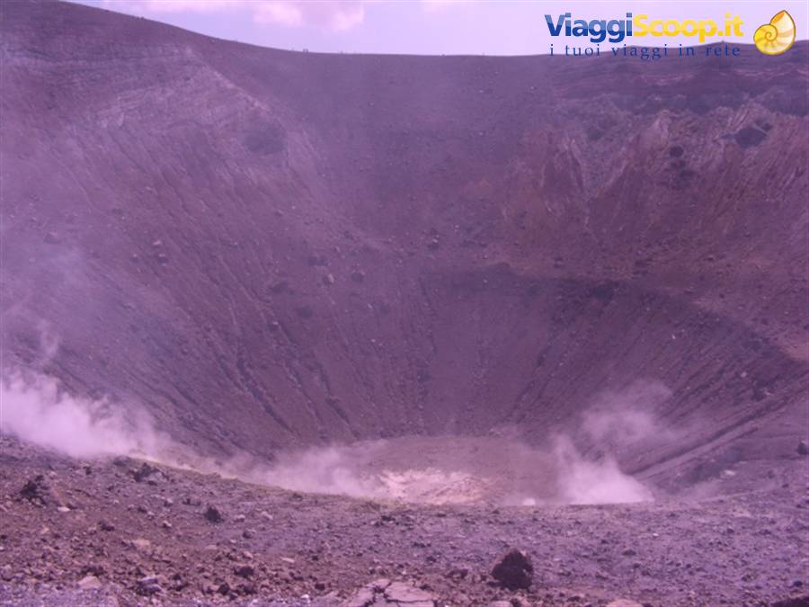 Vulcano - il cratere.