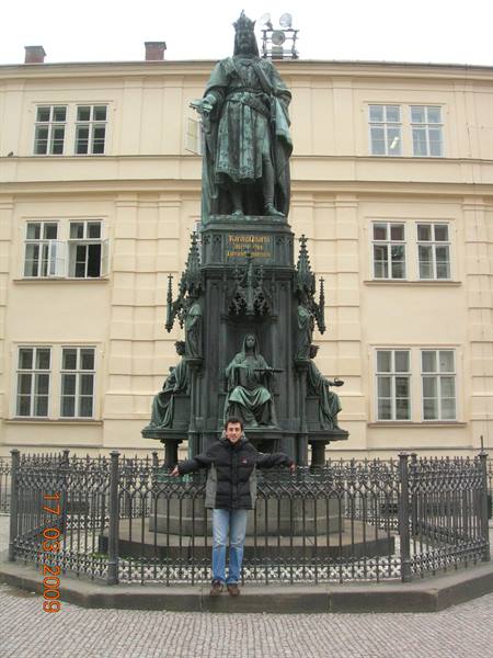 Praga - monumento a Carlo