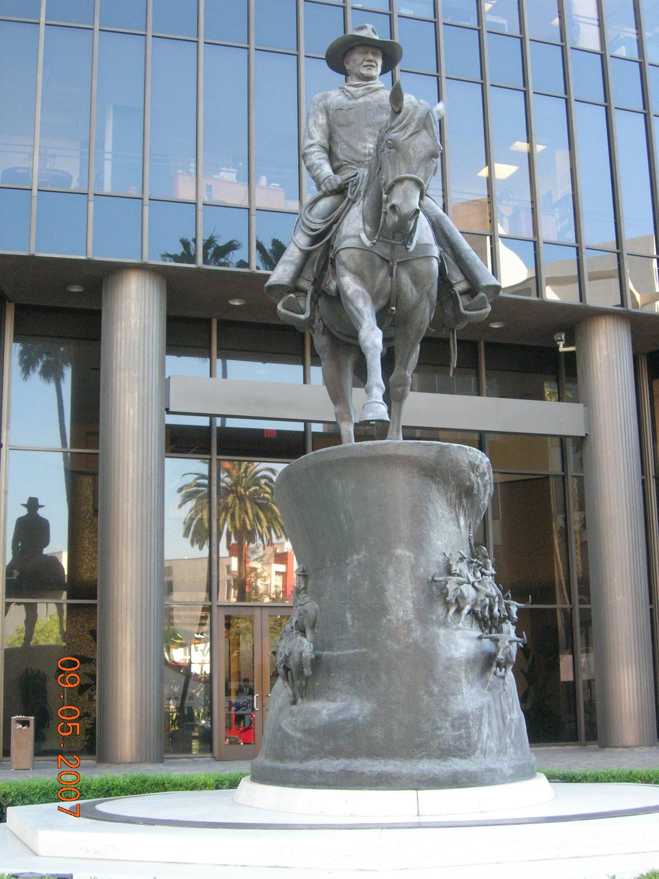Los Angeles - monumento a JohnWayne a Beverly Hills