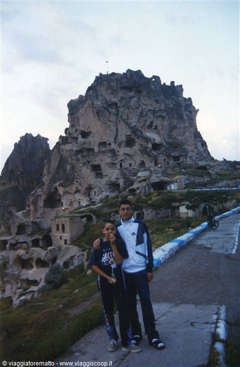 Uchisar - case nelle montagne