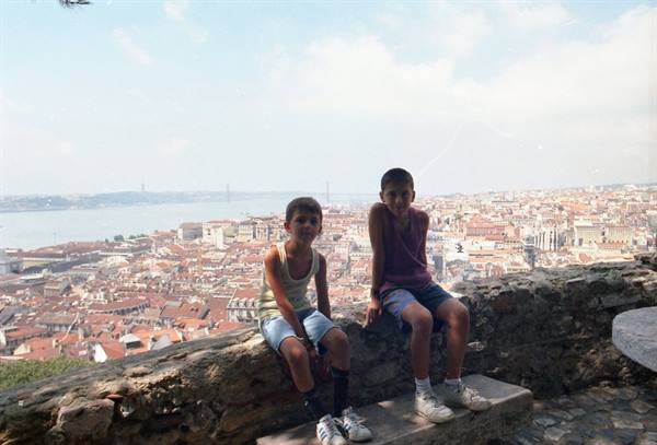 Lisbona - panorama della città e del ponte 25 aprile