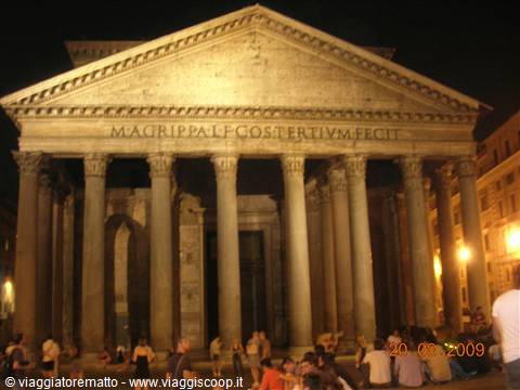 Roma - Pantheon in notturna