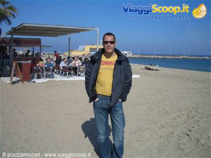 barcelloneta spiaggia naturista