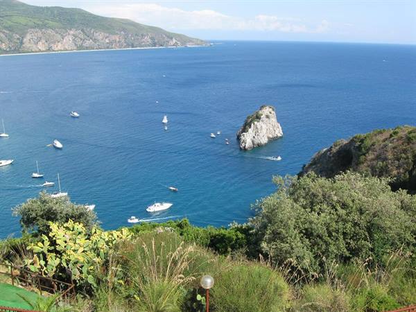COSTA DI CAMEROTA
