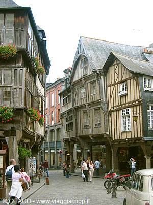 Dinan, pan bois