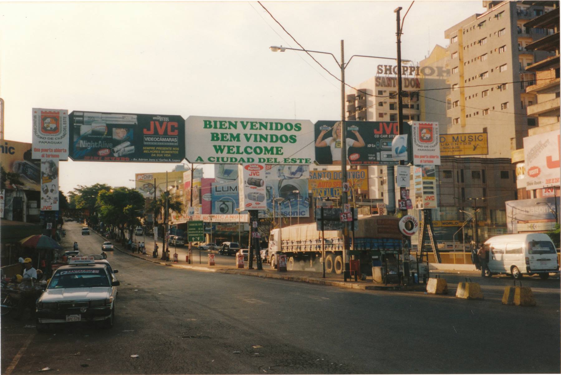 Benvevuti a Ciudad del Este