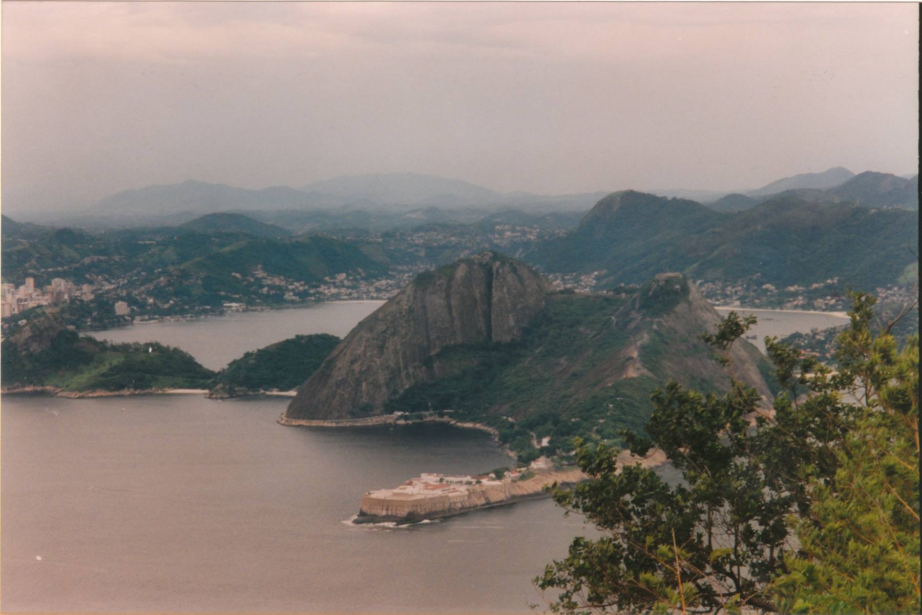 l' ingresso della baia di Rio