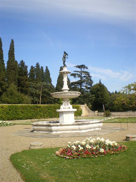 particolare dei giardini