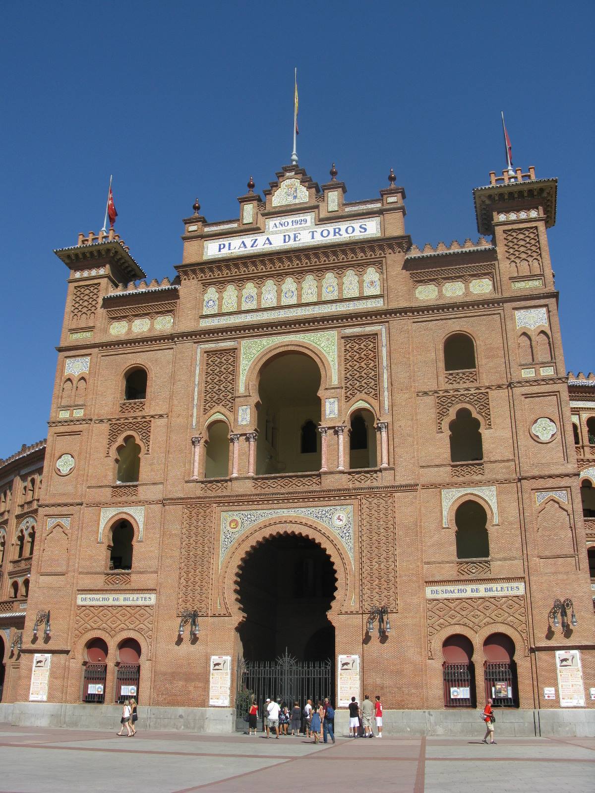 Plaza del Toro, la Corrida dall'esterno