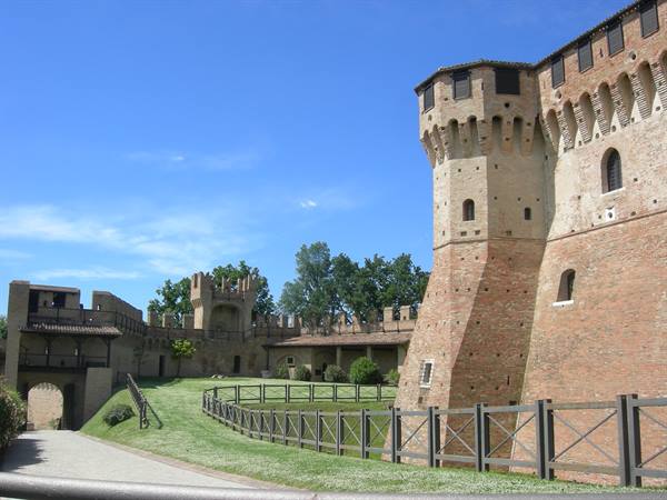 castello di gradara