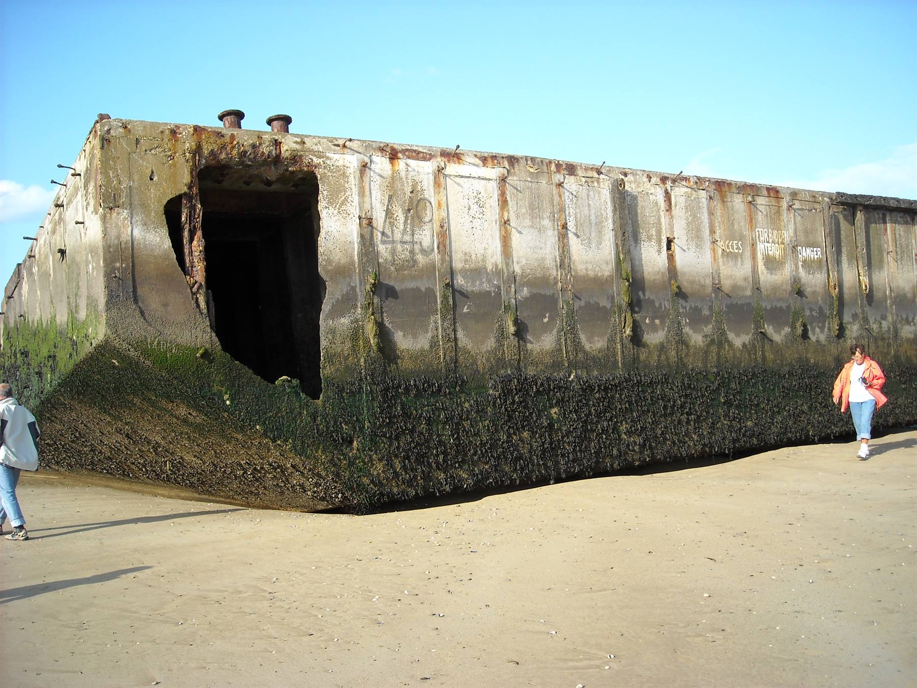 uno dei barconi usati per lo sbarco