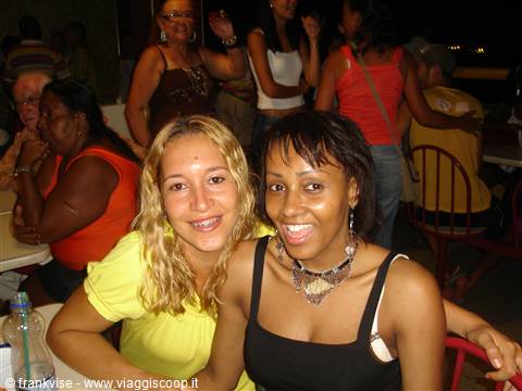 Tania e Aurimar ( nuora e figlia di Donna Aurea )
