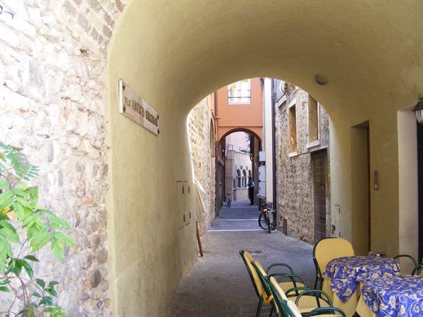 torri del benaco