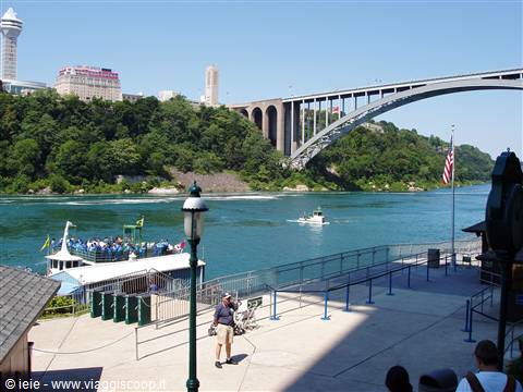 ponte per andare nel canada