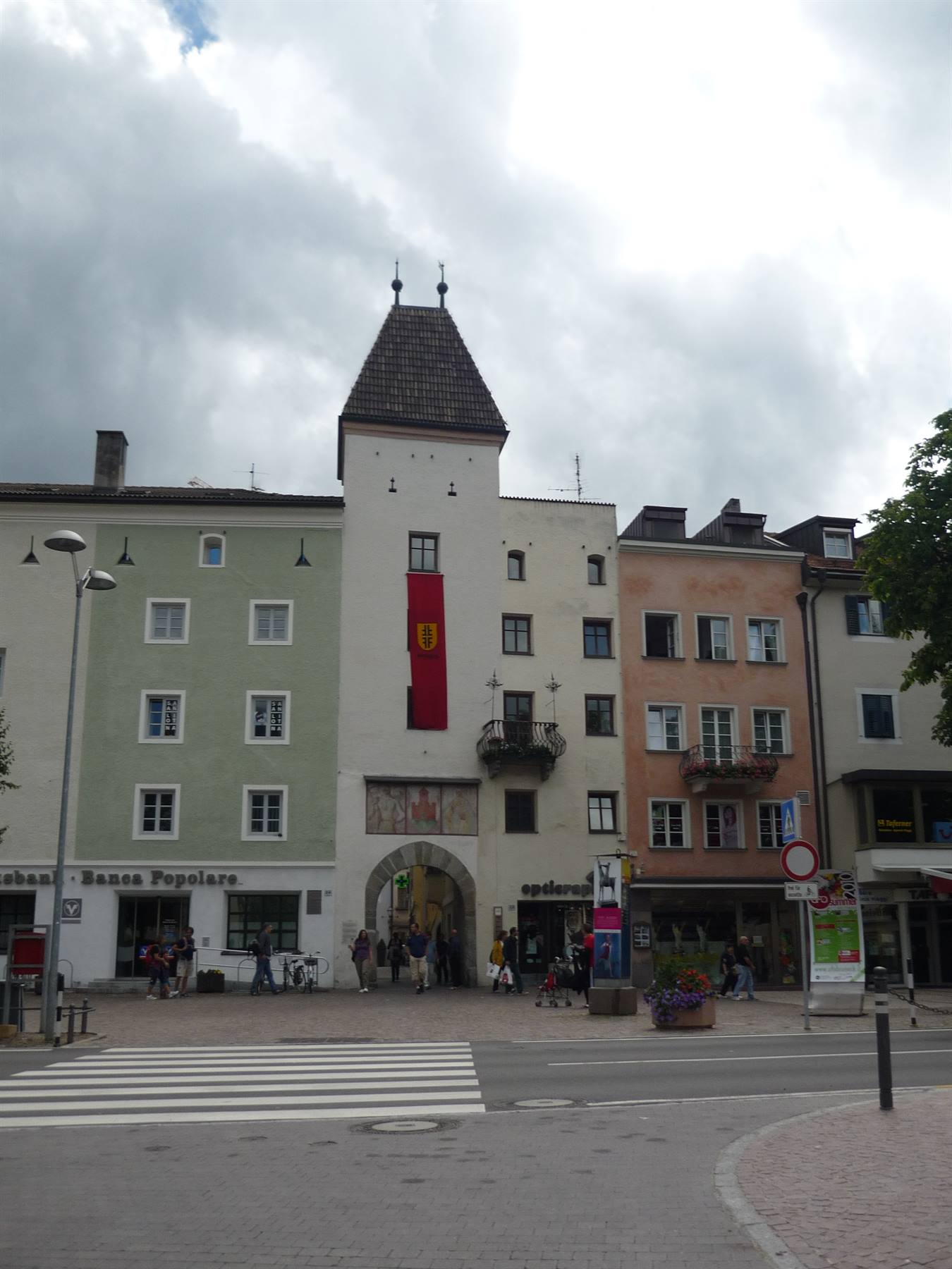 BRUNICO
