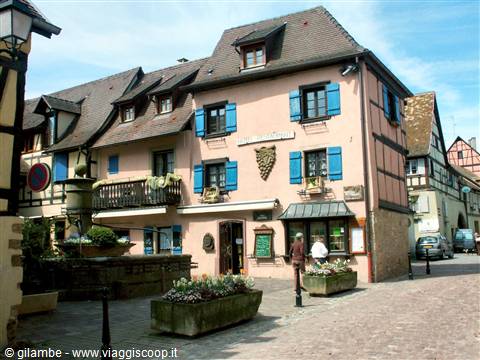 001 - Eguisheim - Centro
