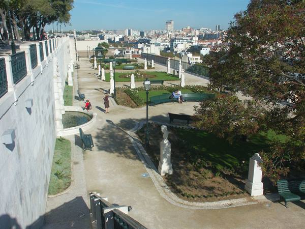 01 Lisbona - 10.04 Bairro Alto - Miradouro de São Pedro de Alcântara
