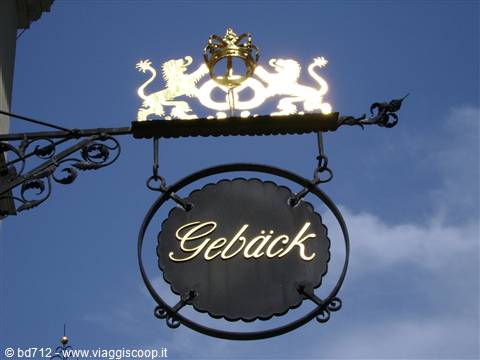 Insegna caratteristica al Nikolaiviertel