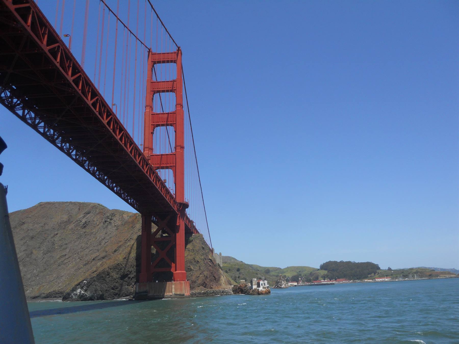 passando sotto il Golden gate..