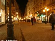 Via Vaci di notte