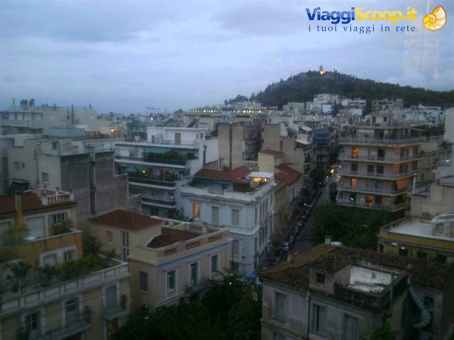 Atene al tramonto