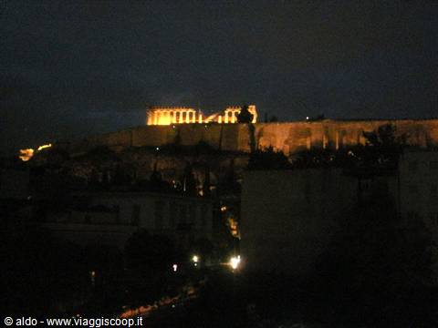 Acropoli by night