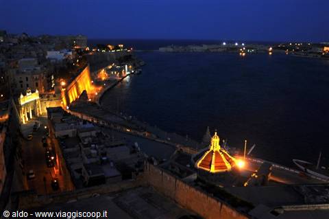 La Valletta al tramonto