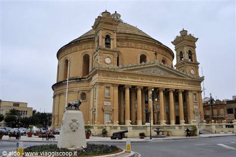Mosta cattedrale S.Maria Assunta