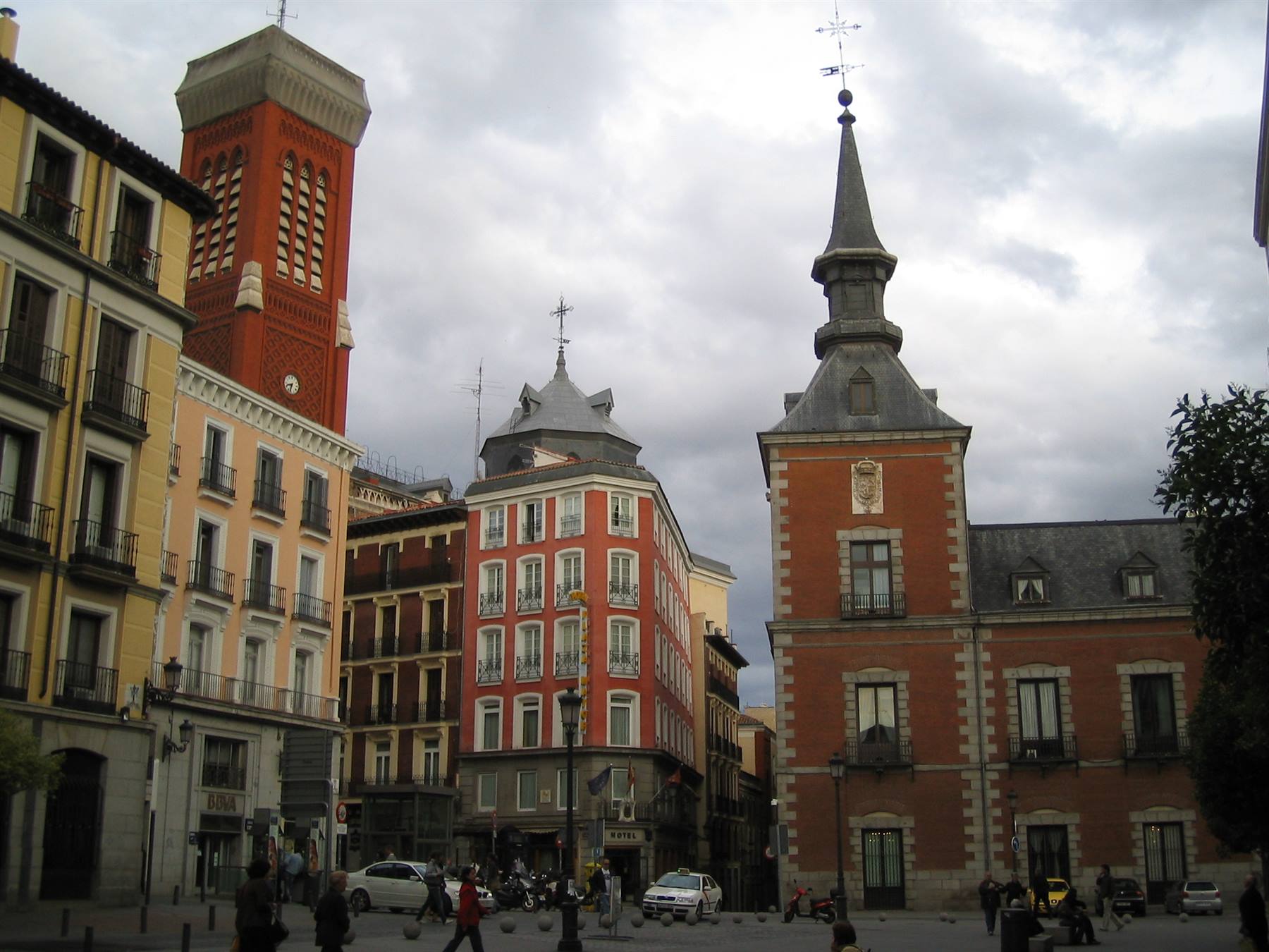 Piazza vicini via dell'Arenal