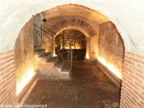 Napoli sotterranea