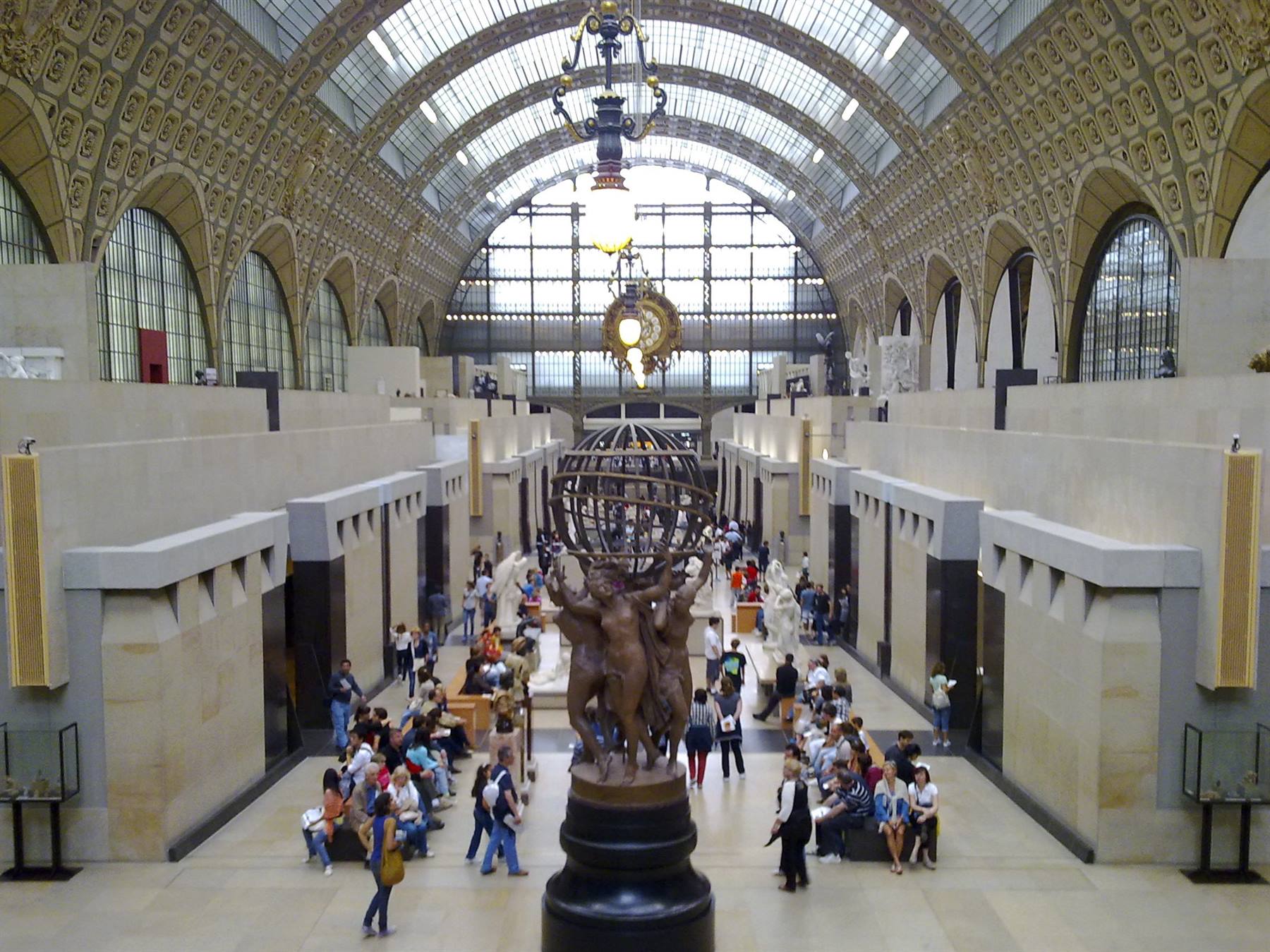 L'interno del Museo D’Orsay