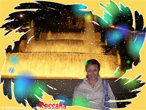 Rossana davanti la fontana magica
