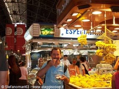 Dentro il mercato della Boqueria