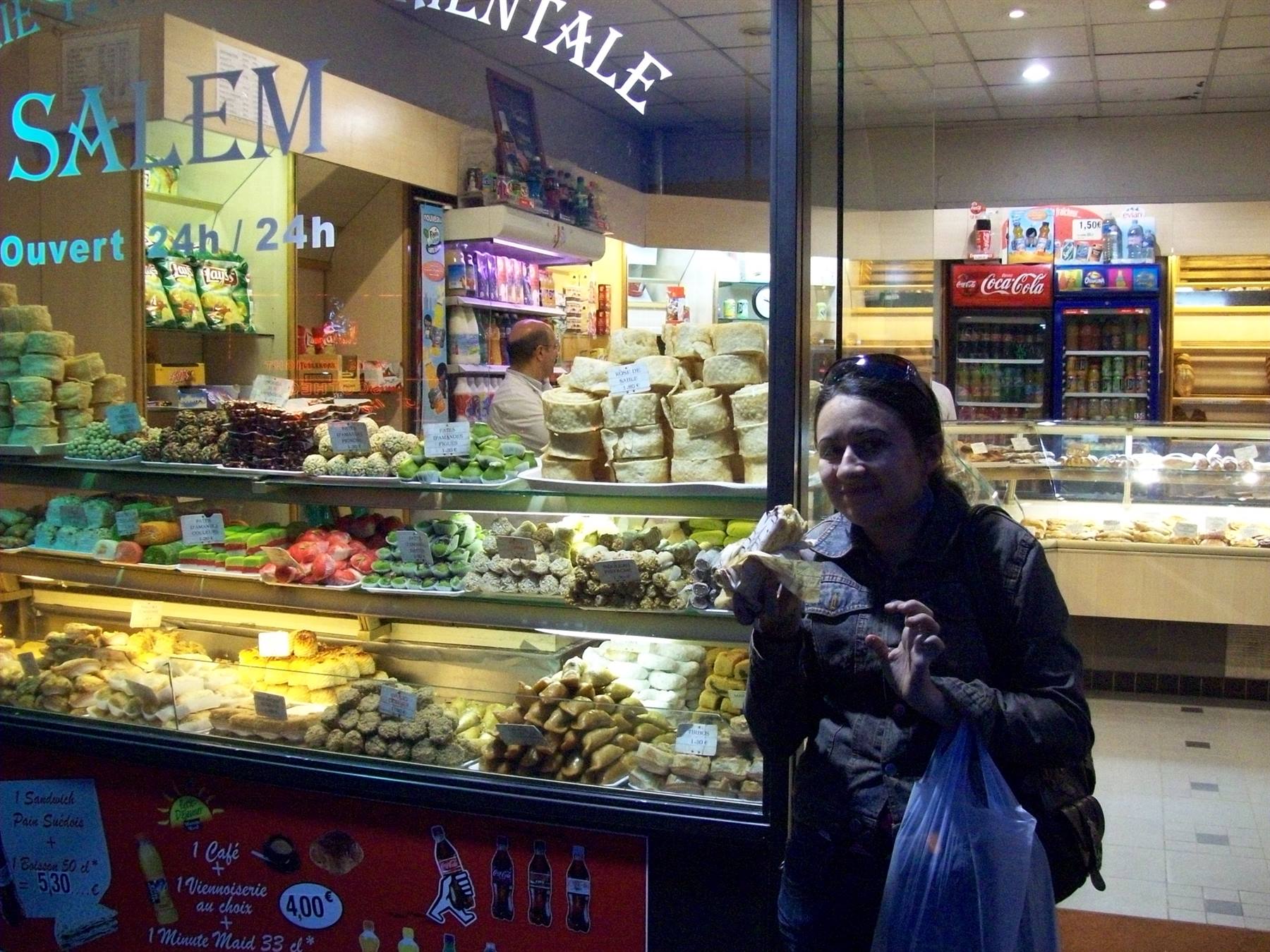 Monmartre, sosta in una pasticceria