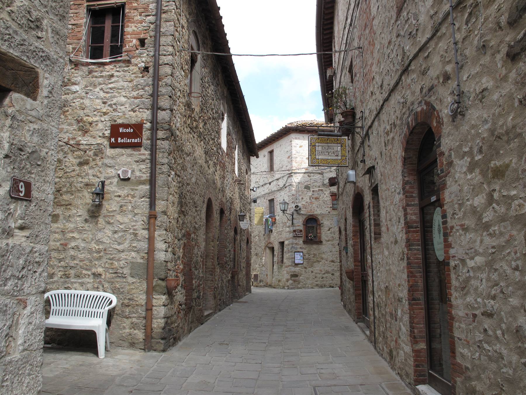il borgo di San Gusmè