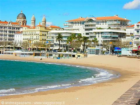 St Raphael