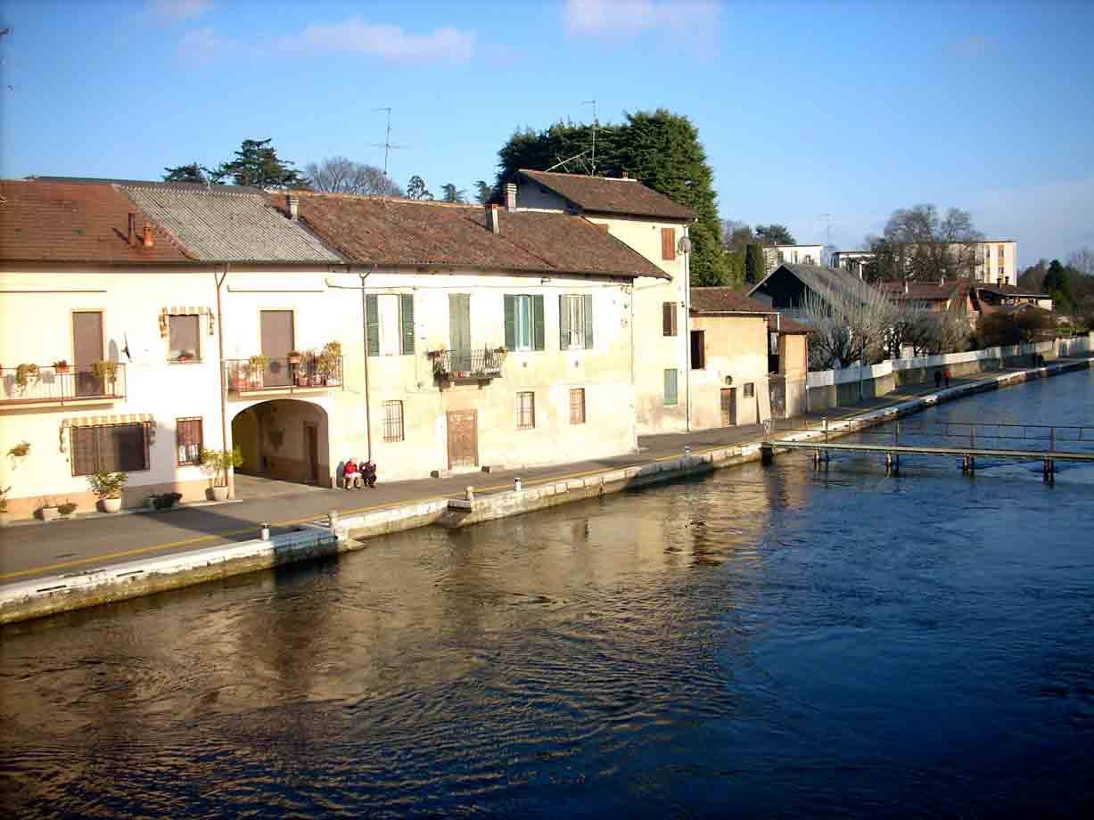 Alzaia Naviglio Grande a Turbigo