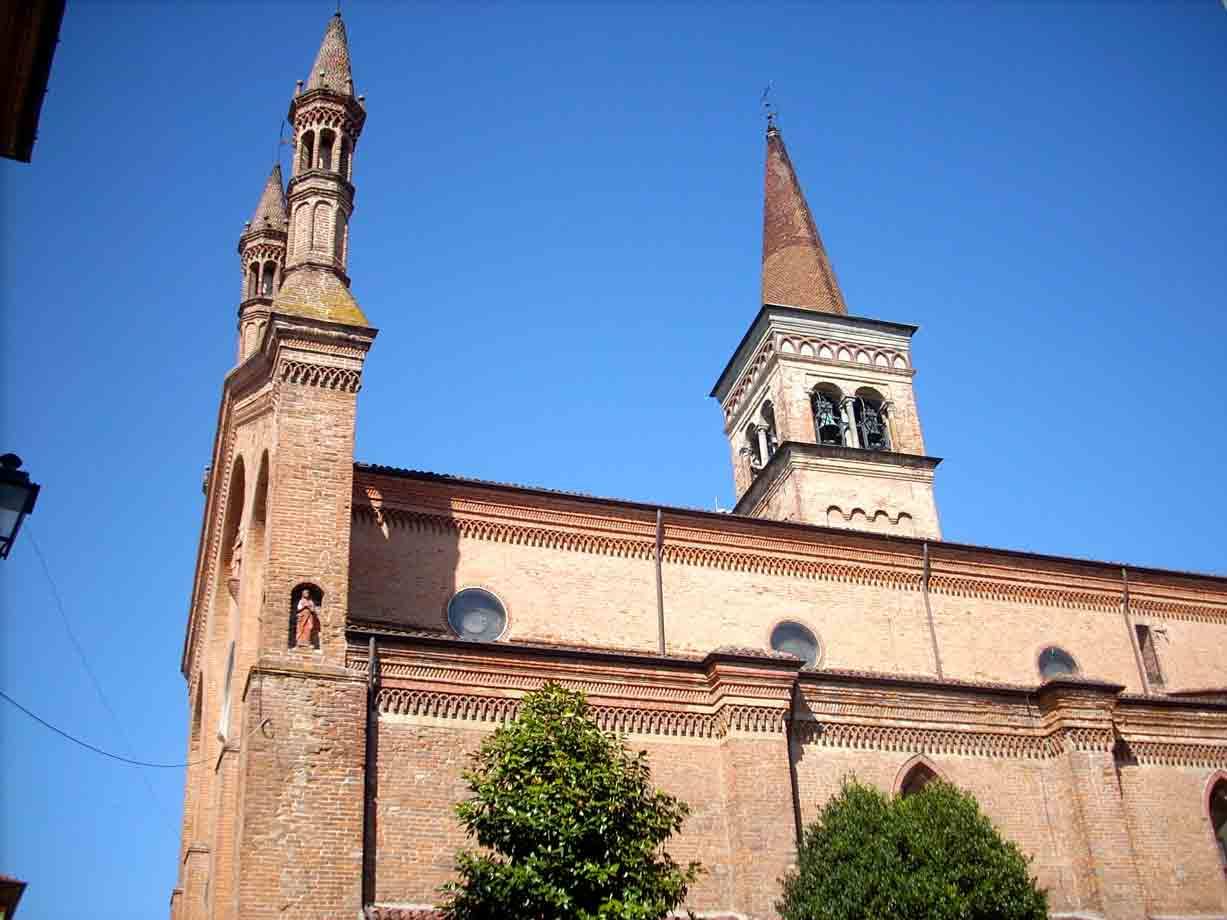 Veduta della Collegiata di San Giovanni Battista