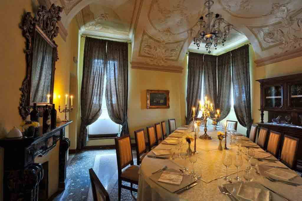 Nelle sale del Ristorante Ai Cedri
