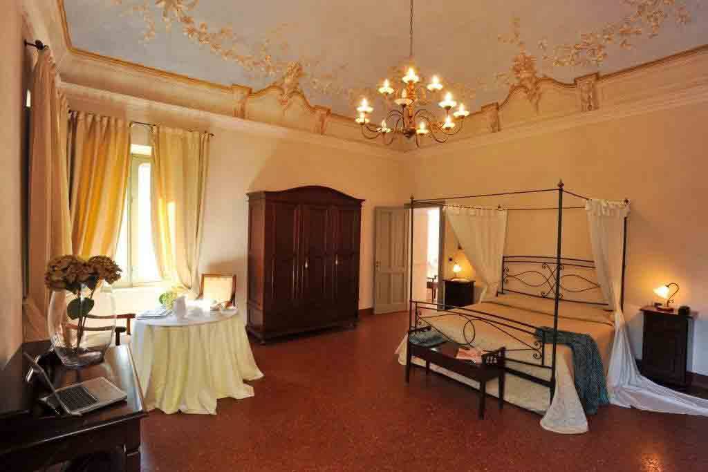 Una stanza presso Villa Guazzo- Candiani
