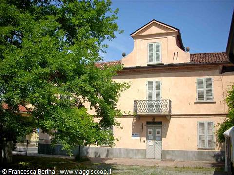 Casa natale di Cesare Pavese