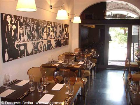 Nelle eleganti sale del Ristorante Zu a Ma di Spotorno