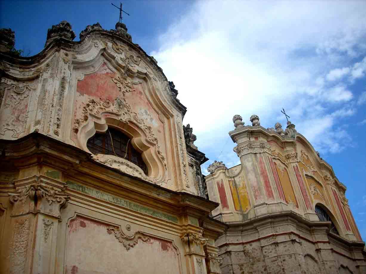 Chiesa Parrocchiale di San Nicolo' e l'Oratorio di San Carlo