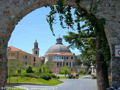 Sulla rotta dei velieri che solcavano i mari di Ponente: Una giornata a Loano