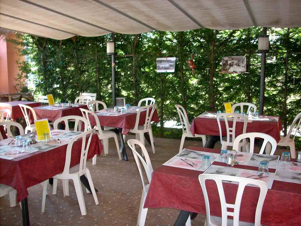 Presso la Trattoria La Pergola