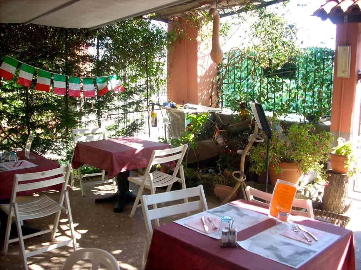 Presso la Trattoria La Pergola